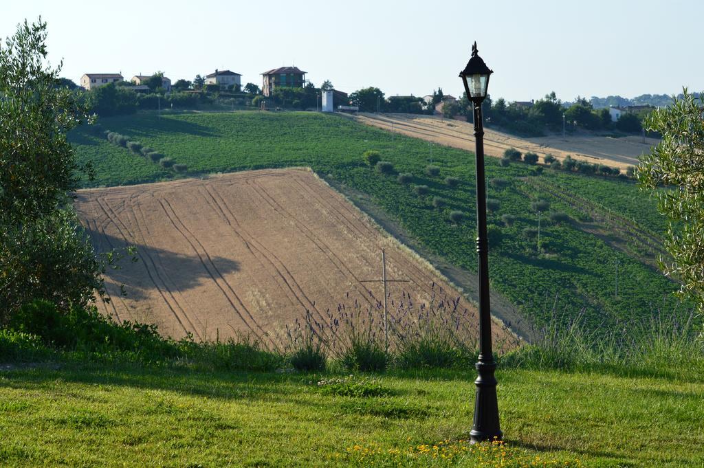 Agriturismo Tenuta Belvedere Vila Belvedere Ostrense Exterior foto