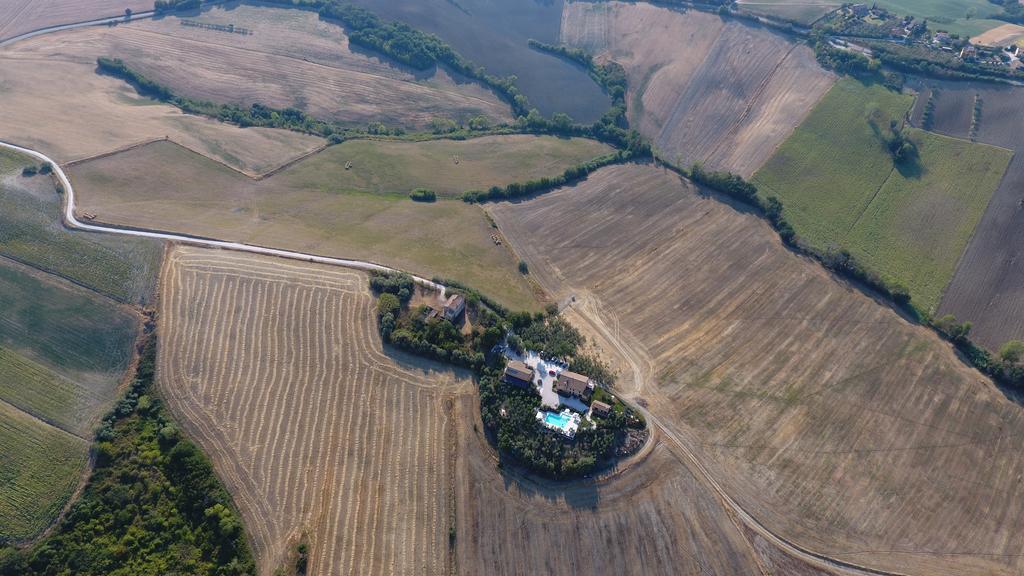 Agriturismo Tenuta Belvedere Vila Belvedere Ostrense Exterior foto